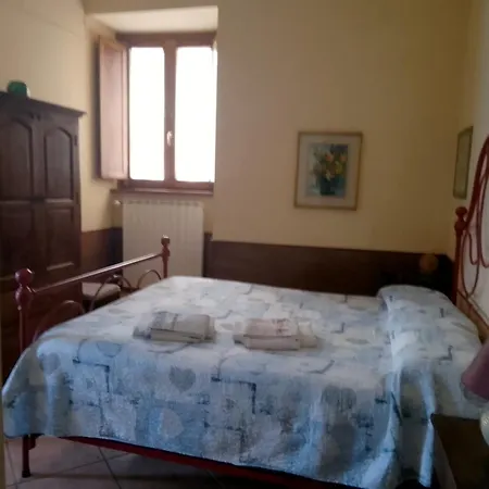 Le Buche Casa Storica 3* Canino