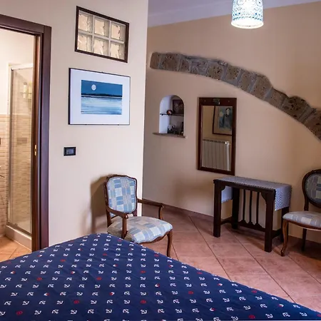Le Buche Casa Storica Bed & Breakfast Canino